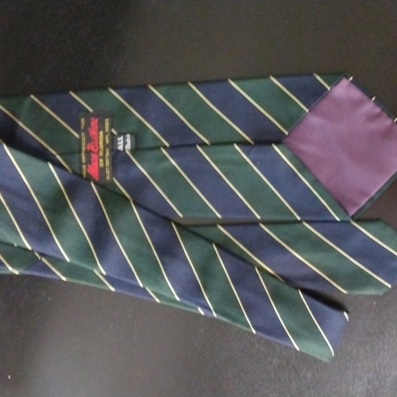 Maas Brothers Of Florida 100% Silk Tie - Picture 6 of 8